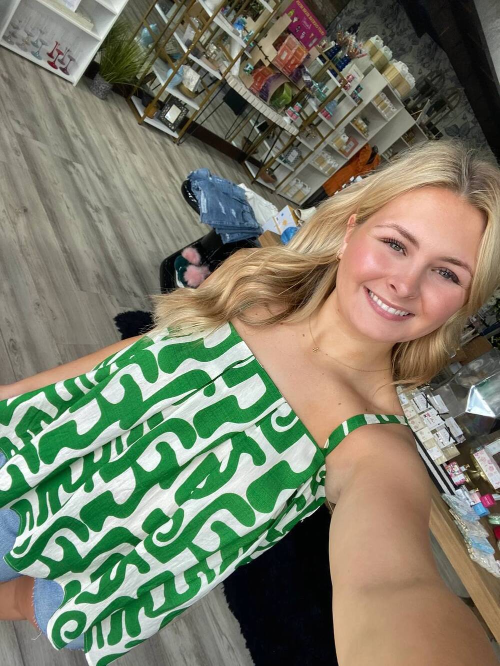 NEW THML siena tank top in green